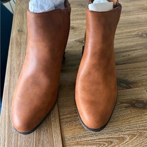 Dr. Scholl's Women's Tan Leather Ankle Booties